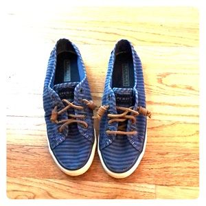 Sperry slip on sneakers